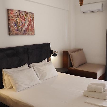 Amalthea Aparthotel Мола Калива Екстериор снимка