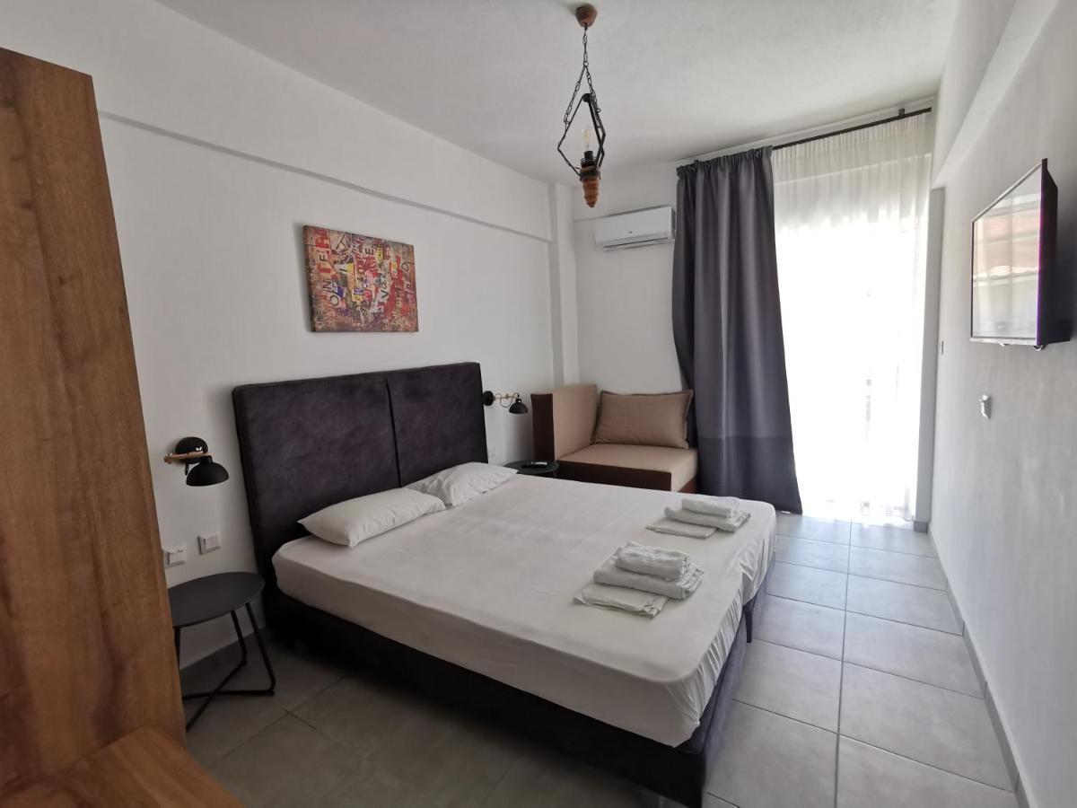 Amalthea Aparthotel Мола Калива Екстериор снимка