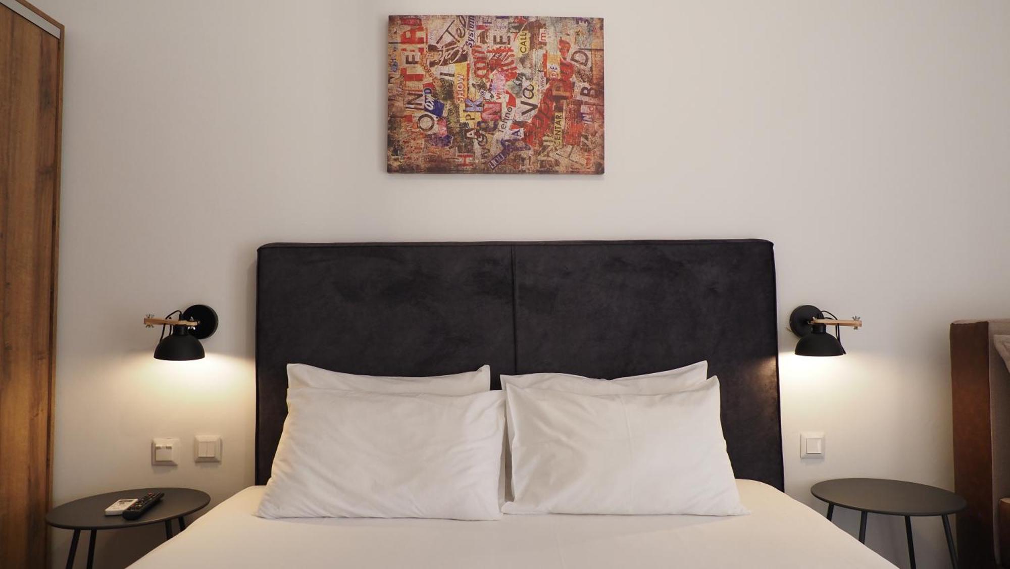 Amalthea Aparthotel Мола Калива Екстериор снимка